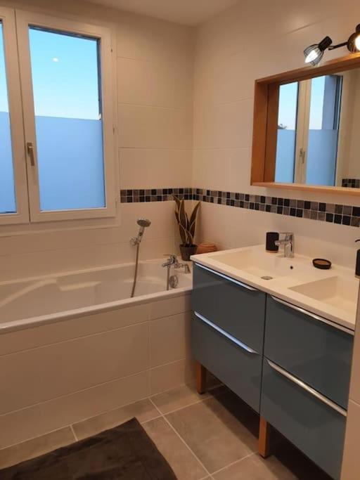Appartement F3 Eurexpo Groupama Stadium Meyzieu Centre Ngoại thất bức ảnh